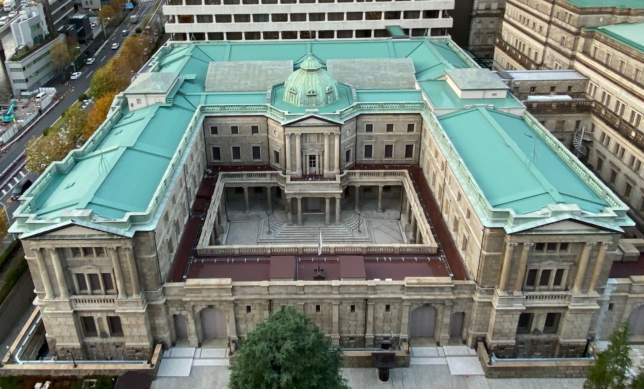 Bank of Japan Maintains Monetary Policy: Long-term Interest Rate Rise a Challenge
