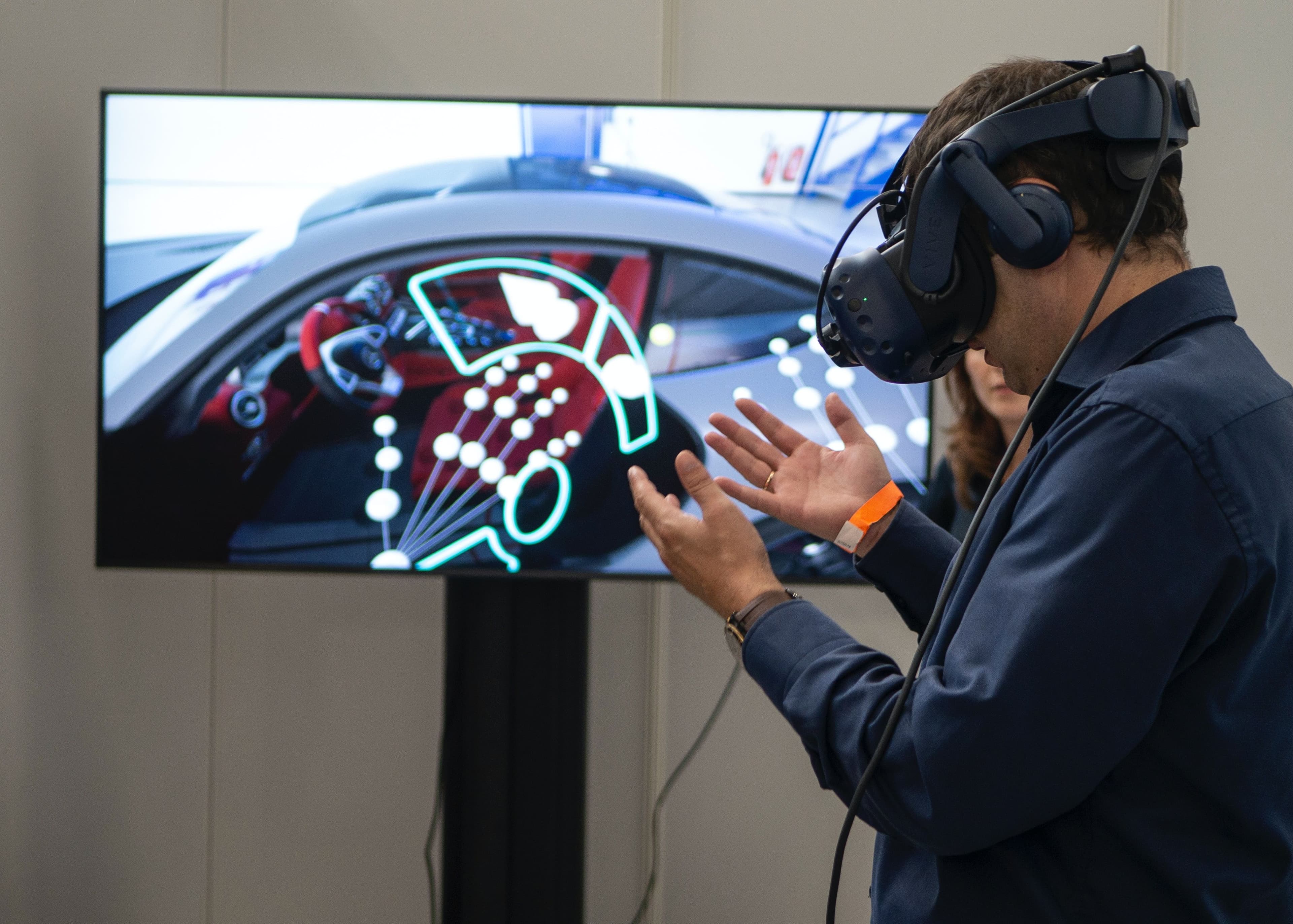 cluster, a Metaverse Platform, Raises 5.2 Billion Yen