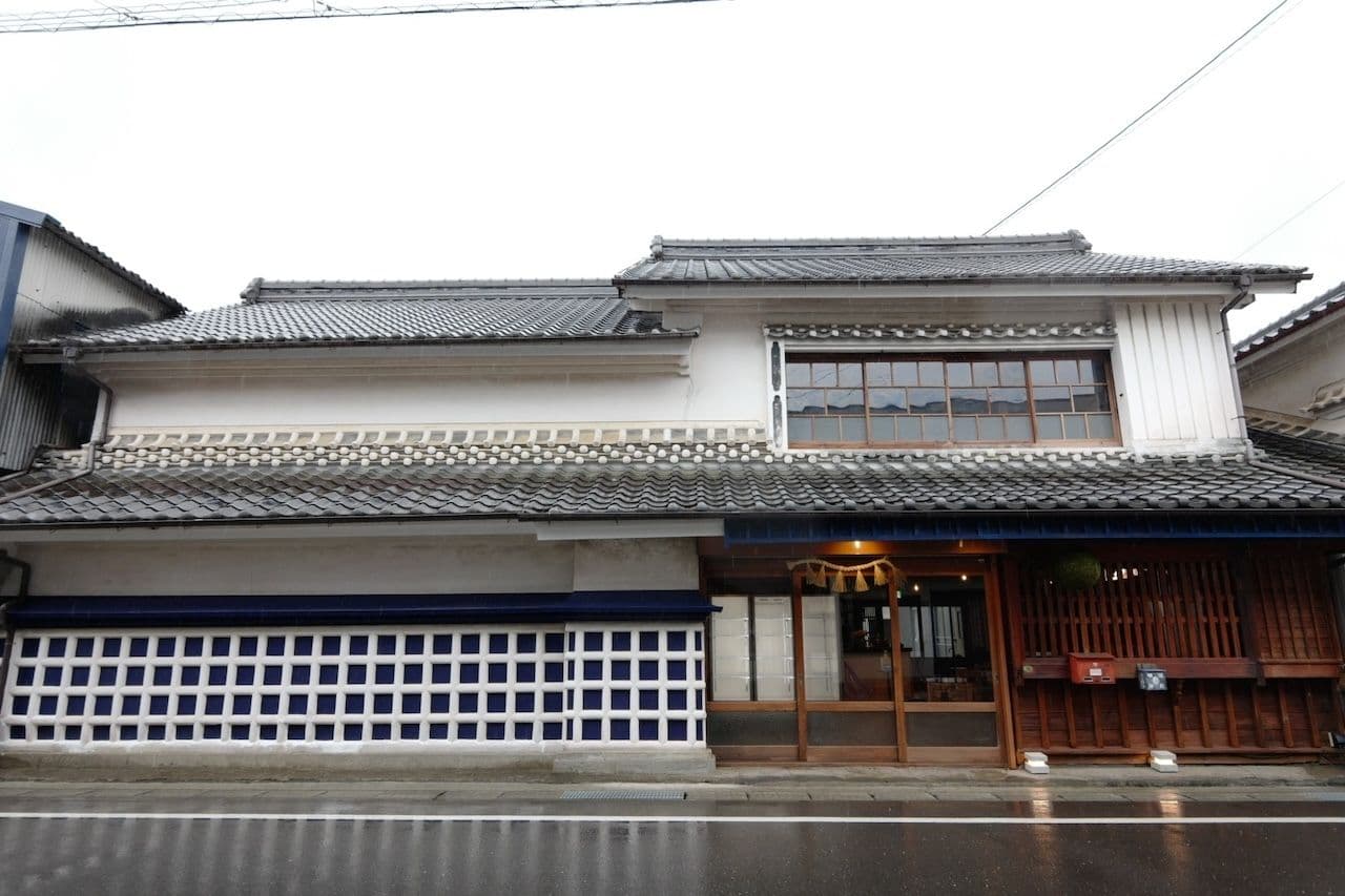 "Venture-Based Business Succession" to Save Japan's Small to Medium Enterprises